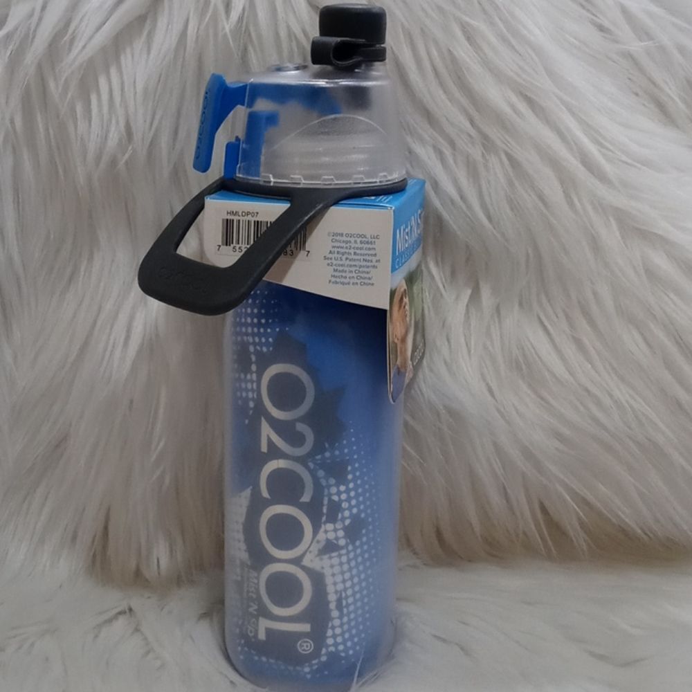 O2COOL Mist 'N sip bottle - Picture 2 of 4